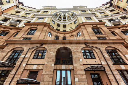5-к квартира, 170 м², 9/10 эт.
