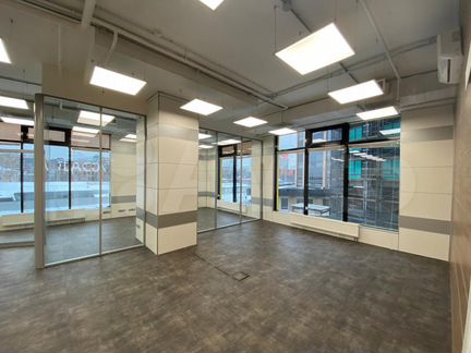 Офисное помещение, 421 м²