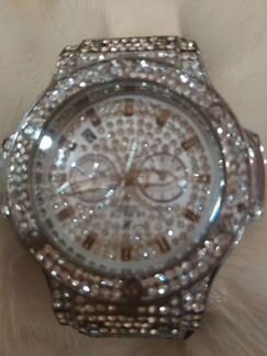 Часы наручные женские