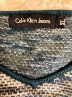 Джемпер Calvin Klein Италия на 46-48 размер