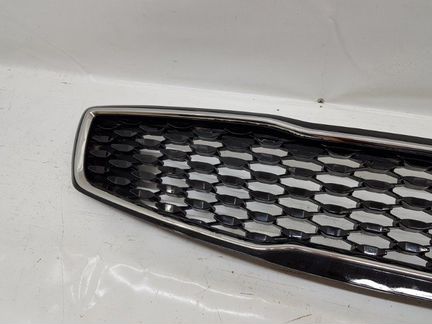 Решетка радиатора Kia Cerato 3