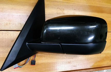 Зеркало наружное левое Land Rover Discovery 4