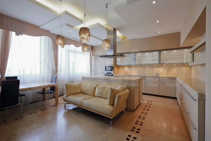 4-к квартира, 273 м², 5/6 эт.