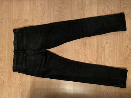 Джинсы зауженные Uniqlo