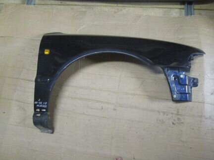 Крыло переднее правое audi А4 (1997-1999) Б/У