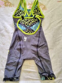 Стартовый костюм для спортивного плавания