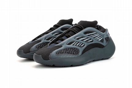 Аdidas Yeezy Boost 700 V3 