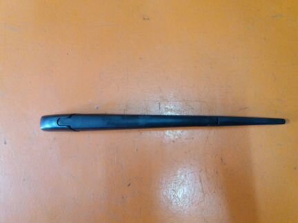 Дворник jeep grand cherokee WK 2