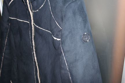 Шикарная дубленка armani оригинал