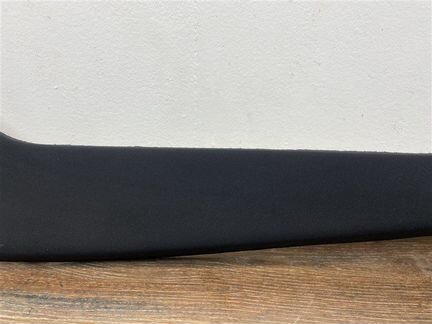 Обшивка стойки задняя правая Kia Quoris 2012-2018