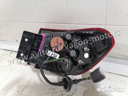 Фонарь внешний задний левый Kia Ceed 3 хэтчбек