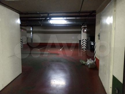 Машиноместо, 15 м²