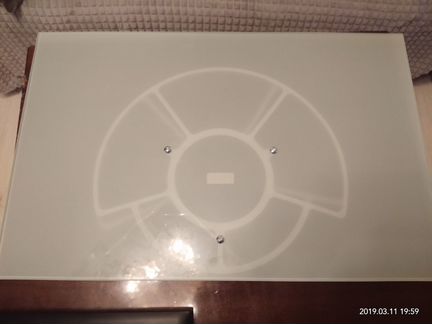 Крутящаяся подставка под телевизор