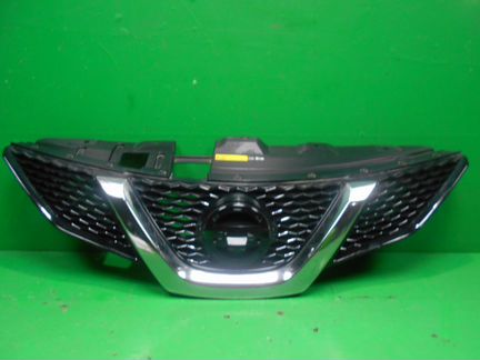 Решетка радиатора Nissan Qashqai J11 13 г