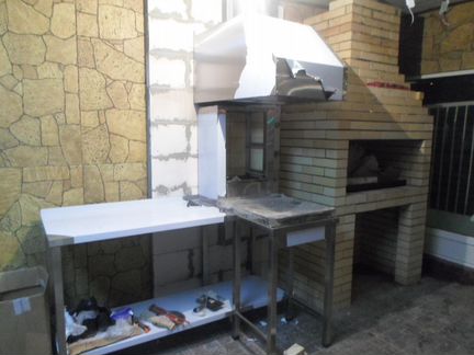 Аппарат для шаурмы на углях