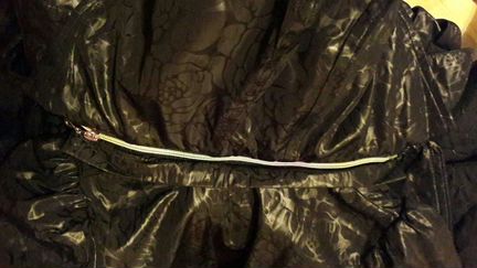 Плащ утепленный с капюшоном. Новый