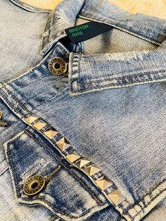 Джинсовая жилетка benetton