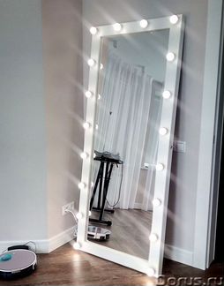 Гримерное зеркало в полный рост