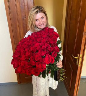 Роза опт цветы букеты 51,101,201,301роза с доставк