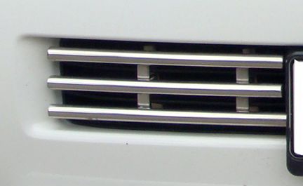 Решетка передняя Toyota Land Cruiser 200 fJ