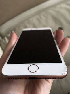 Телефон iPhone