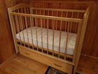Кроватка детская деревянная