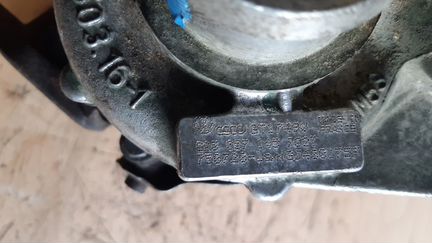 Турбина Peugeot citroen 2.0 hdi