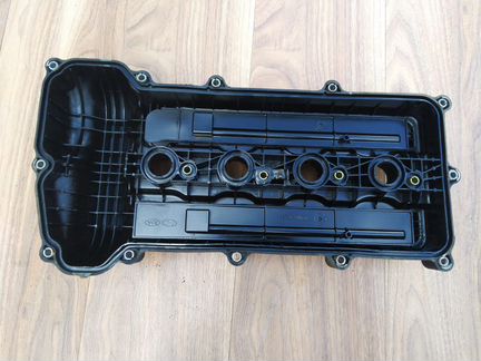 Клапанная крышка Hyundai Solaris 1.6 Kia Rio 1.6