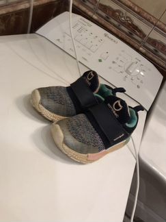 Кроссовки детские