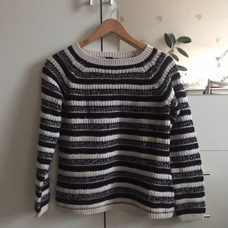 Свитер женский