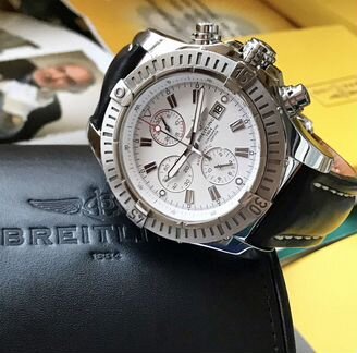 Breitling SuperAvenger A13370 48мм