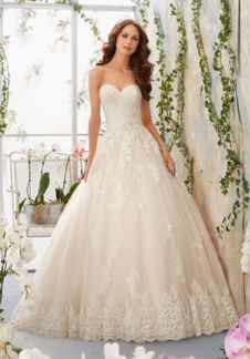 Свадебное платье кружевное А-силуэта Mori Lee 5406