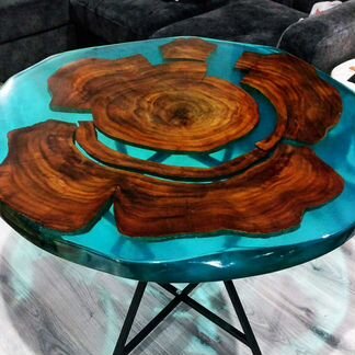 Обеденный круглый стол для небольшой кухни