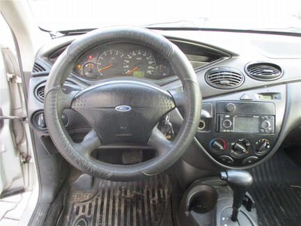 Ford Focus 2.0 AT, 2002, битый, 350 000 км