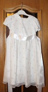 Праздничное платье для девочки c мех. пелеринкой