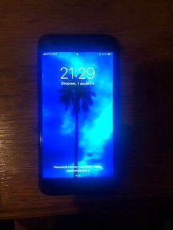 Телефон iPhone 8 plus
