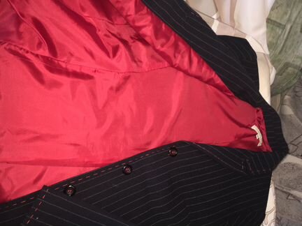 Костюм женский