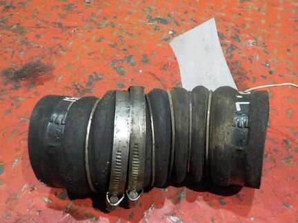 Патрубок интеркулера Вольво фе (Volvo FE) 20939307