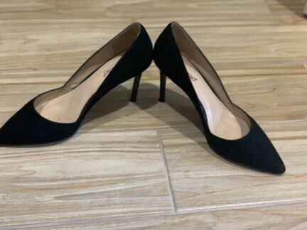 Замшевые туфли