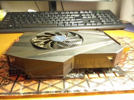 Нерабочая Gigabyte GTX 1070 mini