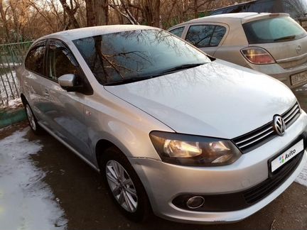 Volkswagen Polo 1.6 AT, 2014, битый, 80 792 км