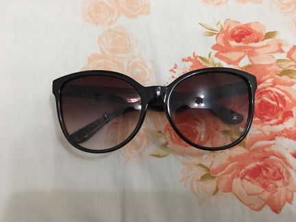 Очки фирменные