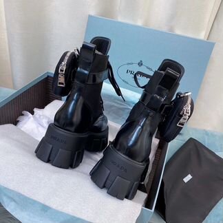 Ботинки Prada женские