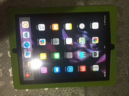 Apple iPad 2 Wi-Fi+3G 32 Gb