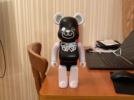Виниловая статуэтка BerBrick 30см