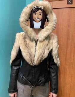 Куртка новая