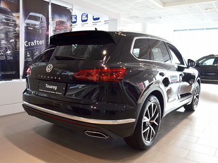 Volkswagen Touareg 3.0 AT, 2020