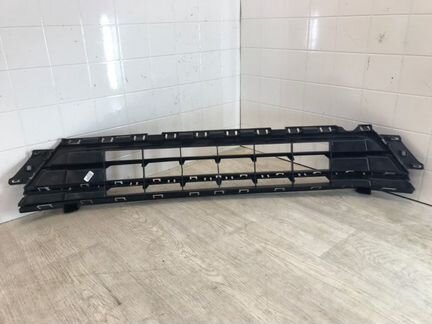 Решетка бампера передняя нижняя Volkswagen Jetta