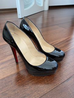 Туфли Christian Louboutin