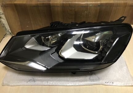 Фара на фольксваген туарег